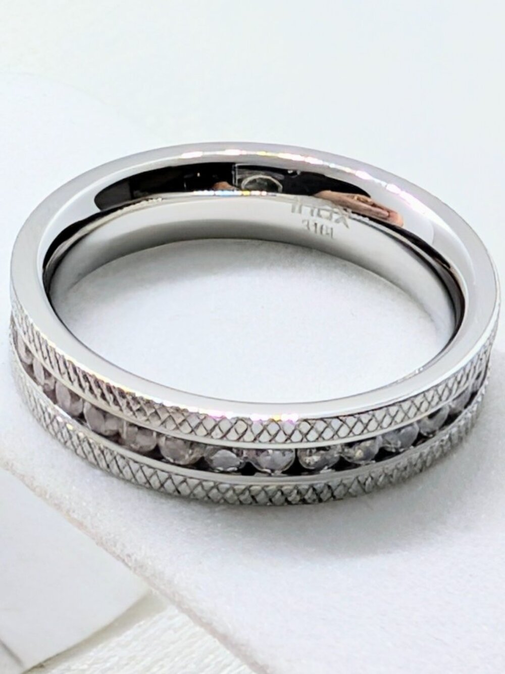 NEW Inox Stainless Steel eternity ring - Picture 9 of 9